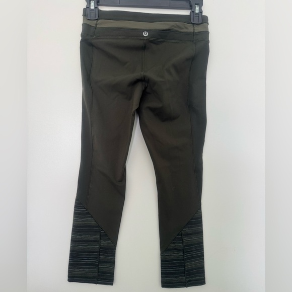 Lululemon Womens Green Gator Give Me Qi Cyber Stripe Fatigue Crop Legging Size 4 - Picture 2 of 9